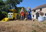 BOB THE BUILDER COMES FIRST IN THE SCARECROW FESTIVAL
